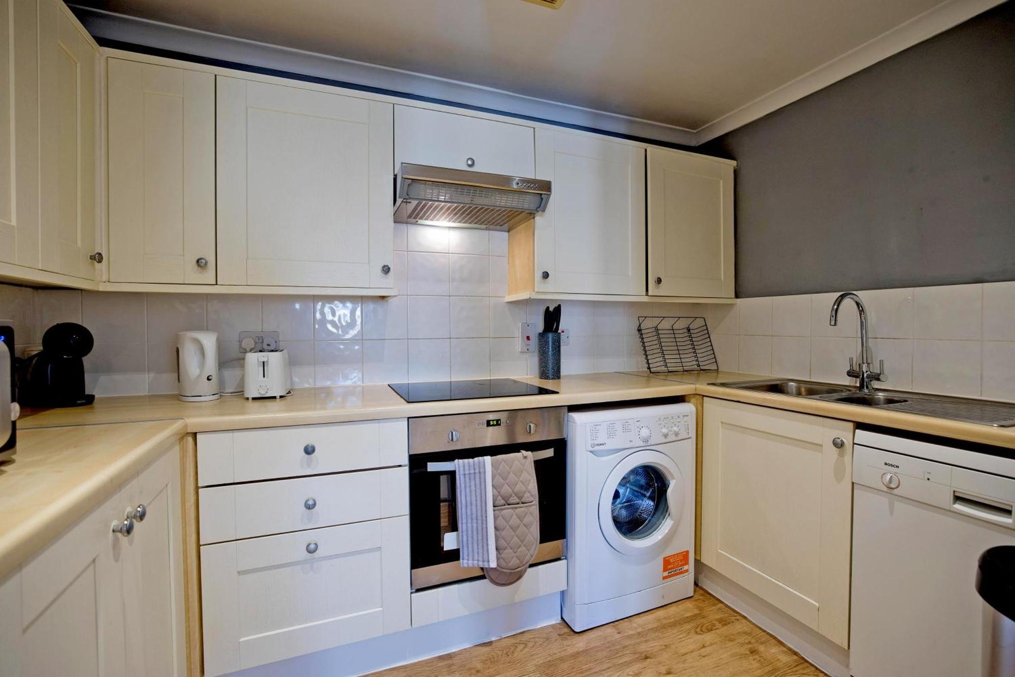 Imperial Meridian Place Apartment Londres Exterior foto